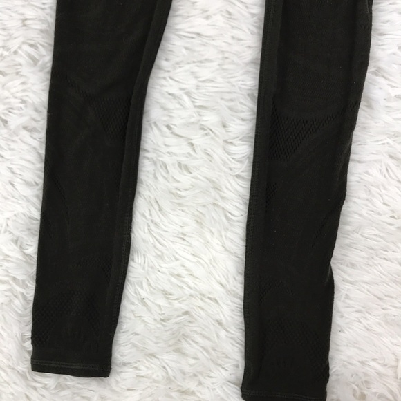 Lululemon Reveal Tight *En Avante 26" Dark Olive - Picture 2 of 13